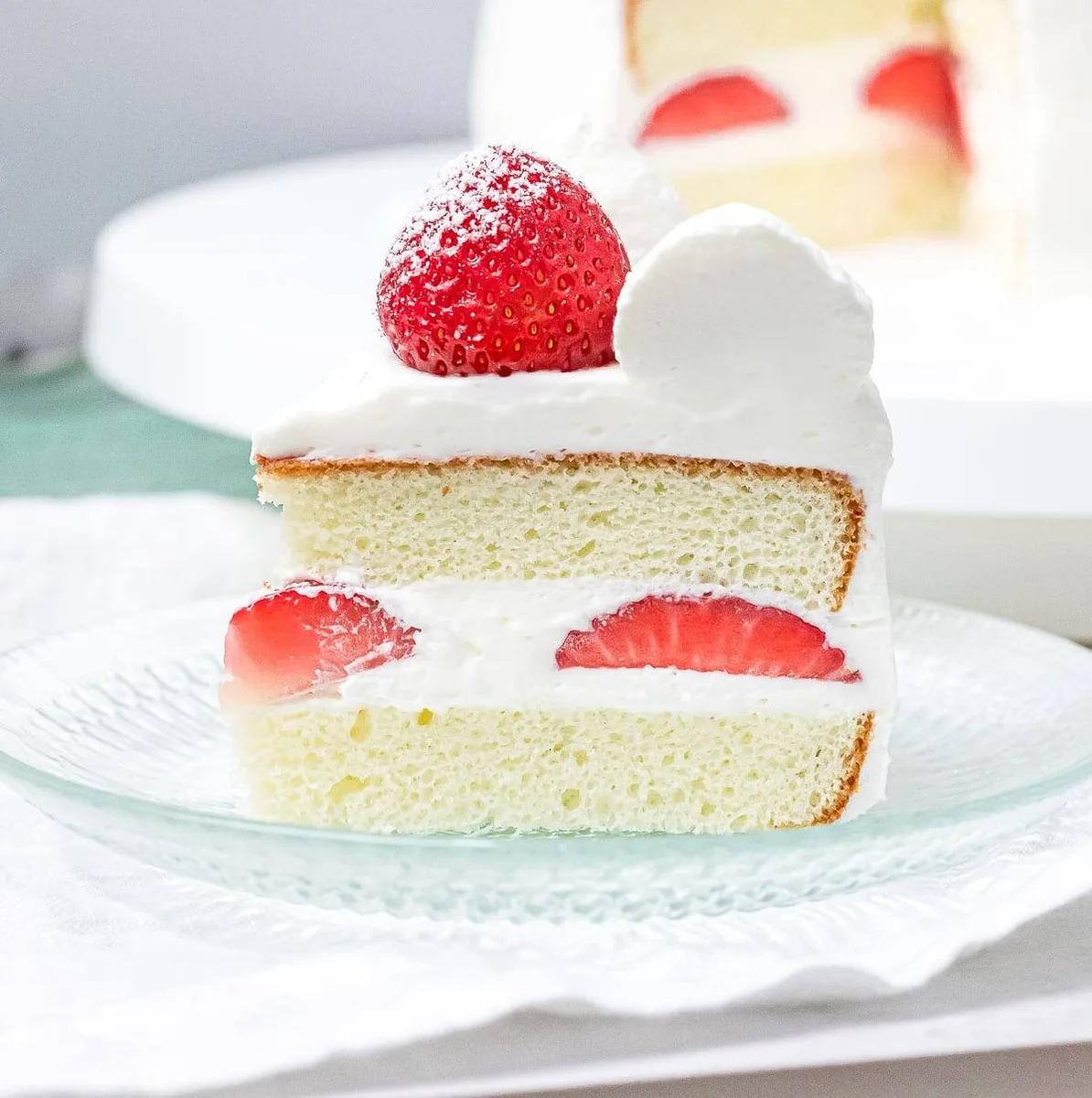 Japanese Strawberry Shortcake | Japanese Christmas Cake